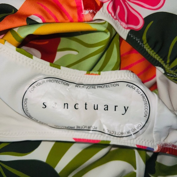 Sanctuary Fresh Squeezed Button Front One-Piece Swimsuit - M - Picture 4 of 6